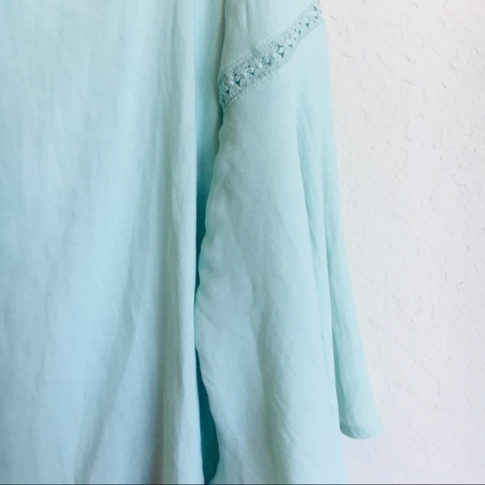 Chelsea28 Mint Ruffle Cold Shoulder Top - Picture 6 of 7